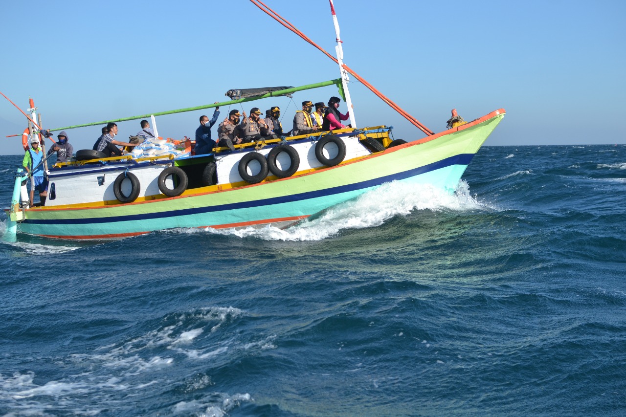 perahu gili ketapang